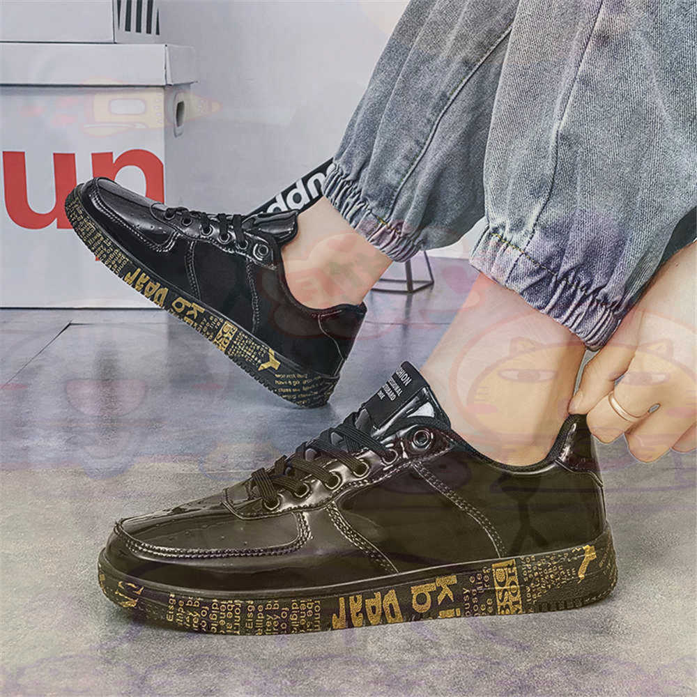 Round Foot Size 45 Sneakers Wh - Office Tech Outfits ulasan dan harga